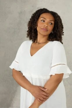 Live Unlimited Short Sleeve Ladder Trim White Top 8 Live Unlimited Short Sleeve Ladder Trim White Top -Next || RIVER ISLAND Verkaufsgeschäft 140345s3