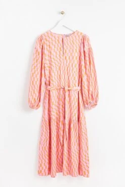 Oliver Bonas Maxikleid Mit Geometrischem Muster, Pink 13 Oliver Bonas Maxikleid Mit Geometrischem Muster, Pink -Next || RIVER ISLAND Verkaufsgeschäft 154514s4