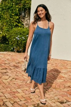 Next Trägerkleid Mit Lochstickerei Am Saum