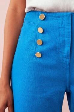 Next Elegante Jeans Mit Weitem Bein Und Goldfarbenen Knöpfen -Next || RIVER ISLAND Verkaufsgeschäft A71749s4