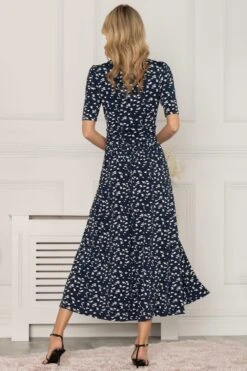 Jolie Moi Genesis Maxi-Wickelkleid, Blau -Next || RIVER ISLAND Verkaufsgeschäft A73903s3