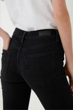 Fatface Brooke Bootcut-Jeans, Schwarz -Next || RIVER ISLAND Verkaufsgeschäft C06779s3