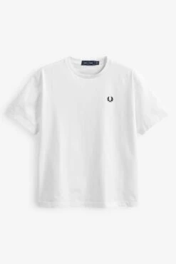 Fred Perry T-Shirt Mit Rundhalsausschnitt 9 Fred Perry T-Shirt Mit Rundhalsausschnitt -Next || RIVER ISLAND Verkaufsgeschäft C52891s4