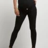 River Island Molly Jeans Mit Überbauchbund, Schwarz (Umstandsmode) 1 River Island Molly Jeans Mit Überbauchbund, Schwarz (Umstandsmode) -Next || RIVER ISLAND Verkaufsgeschäft C82304s