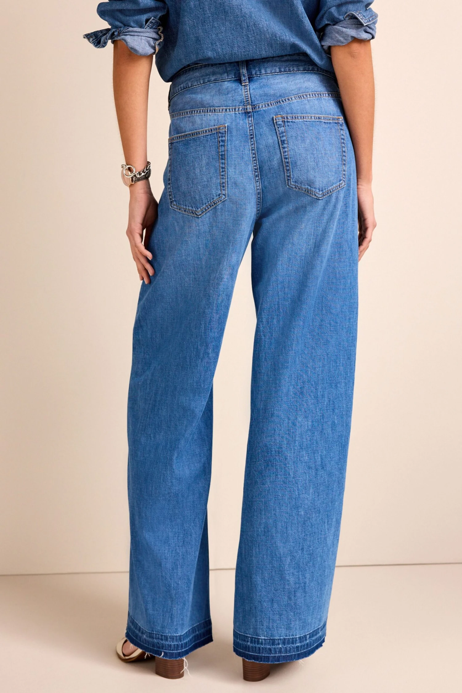 Denim, Mittelblau - Weit Geschnittene Jeans 5 Denim, Mittelblau - Weit Geschnittene Jeans – Bild 3