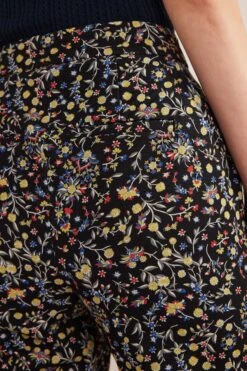 Boden Bi-Stretch Hose In Straight Fit -Next || RIVER ISLAND Verkaufsgeschäft D61135s5