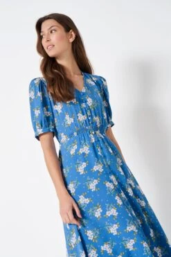 Crew Clothing Company Gerade Geschnittenes Kleid Mit Blumenmuster, Blau -Next || RIVER ISLAND Verkaufsgeschäft D89399s3
