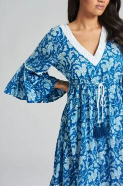 South Beach Sommerkleid Aus Baumwolle Mit Rüschenärmeln -Next || RIVER ISLAND Verkaufsgeschäft K36045s3