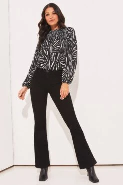 Lipsy Langärmeliges Top Mit Gezurrter Passe 8 Lipsy Langärmeliges Top Mit Gezurrter Passe -Next || RIVER ISLAND Verkaufsgeschäft K36976s3