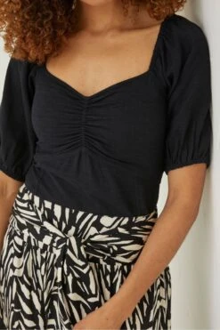 FatFace Alice Top -Next || RIVER ISLAND Verkaufsgeschäft M85925s3