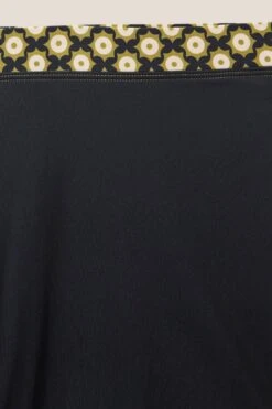 White Stuff Bay Badehose, Schwarz -Next || RIVER ISLAND Verkaufsgeschäft M89048s7