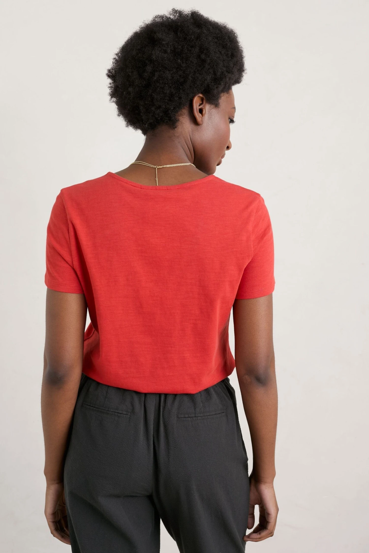 Seasalt Cornwall Talent V-Neck T-Shirt 4 Seasalt Cornwall Talent V-Neck T-Shirt – Bild 2