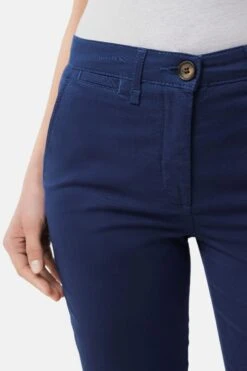 Jigsaw Slim Chinohose Aus Baumwolle, Blau -Next || RIVER ISLAND Verkaufsgeschäft N41308s4