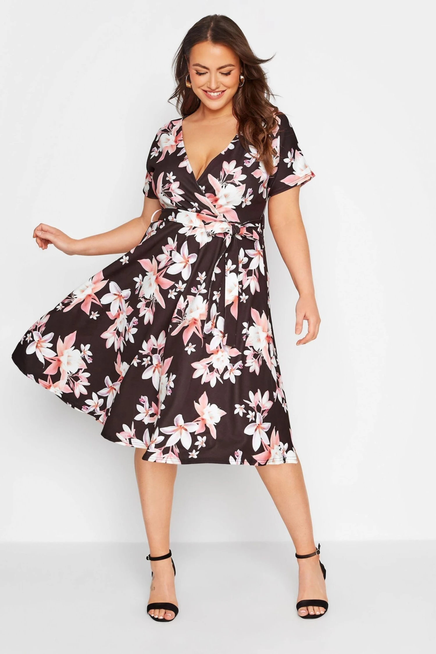 Yours Curve London Midi-Wickelkleid 3 Yours Curve London Midi-Wickelkleid