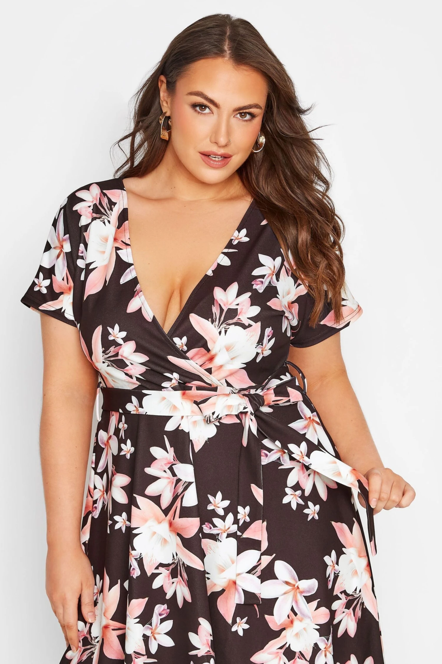 Yours Curve London Midi-Wickelkleid 6 Yours Curve London Midi-Wickelkleid – Bild 4