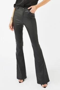 Lipsy Chloe Schlagjeans Mit Mittelhohem Bund