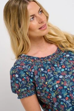 Brakeburn T-Shirt Mit Vintage-Blümchenmuster -Next || RIVER ISLAND Verkaufsgeschäft Q38906s4