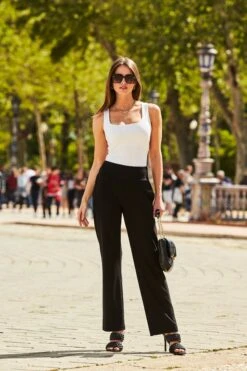 Sosandar Leisure Straight-Leg-Hose Mit Hohem Bund -Next || RIVER ISLAND Verkaufsgeschäft R73444s3