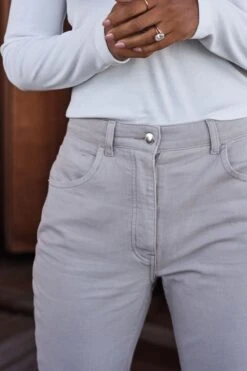 Next Schlagjeans Mit Hohem Bund -Next || RIVER ISLAND Verkaufsgeschäft T08 986s4