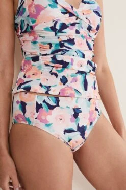 Phase Eight Charleston Geblümte Tankini-Hose, Natur 10 Phase Eight Charleston Geblümte Tankini-Hose, Natur -Next || RIVER ISLAND Verkaufsgeschäft T37020s4