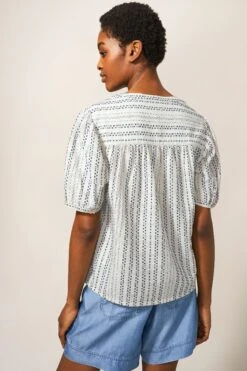 White Stuff Aria Strukturiertes, Gestreiftes Top, Weiß 12 White Stuff Aria Strukturiertes, Gestreiftes Top, Weiß -Next || RIVER ISLAND Verkaufsgeschäft T68170s3