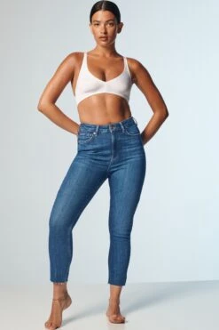 Knöchellange Skinny-Jeans Mit Hoher Taille Im 90er-Stil