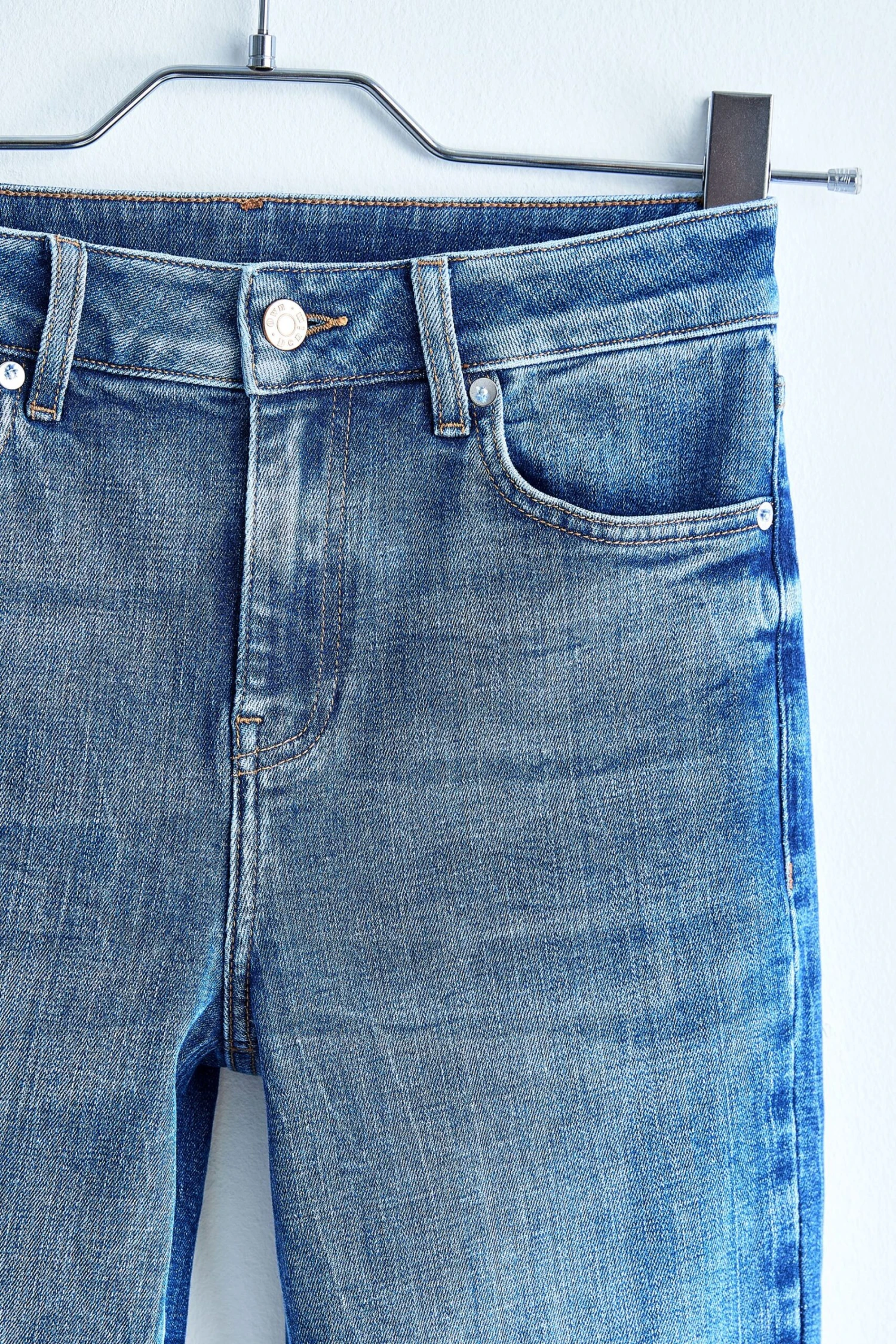 Own. Straight-Jeans Mit Mittelhohem Bund 5 Own. Straight-Jeans Mit Mittelhohem Bund – Bild 4