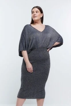 River Island Plus Midikleid Mit Fledermausärmeln, Anthrazitgrau 10 River Island Plus Midikleid Mit Fledermausärmeln, Anthrazitgrau -Next || RIVER ISLAND Verkaufsgeschäft U96079s3
